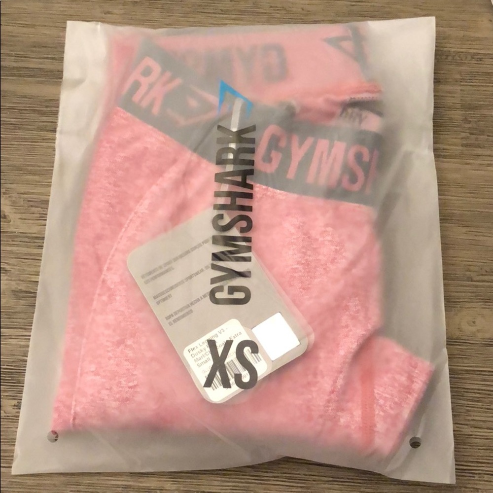 NWT-XS Gymshark Flex Leggings-Dusky Pink/Charcoal